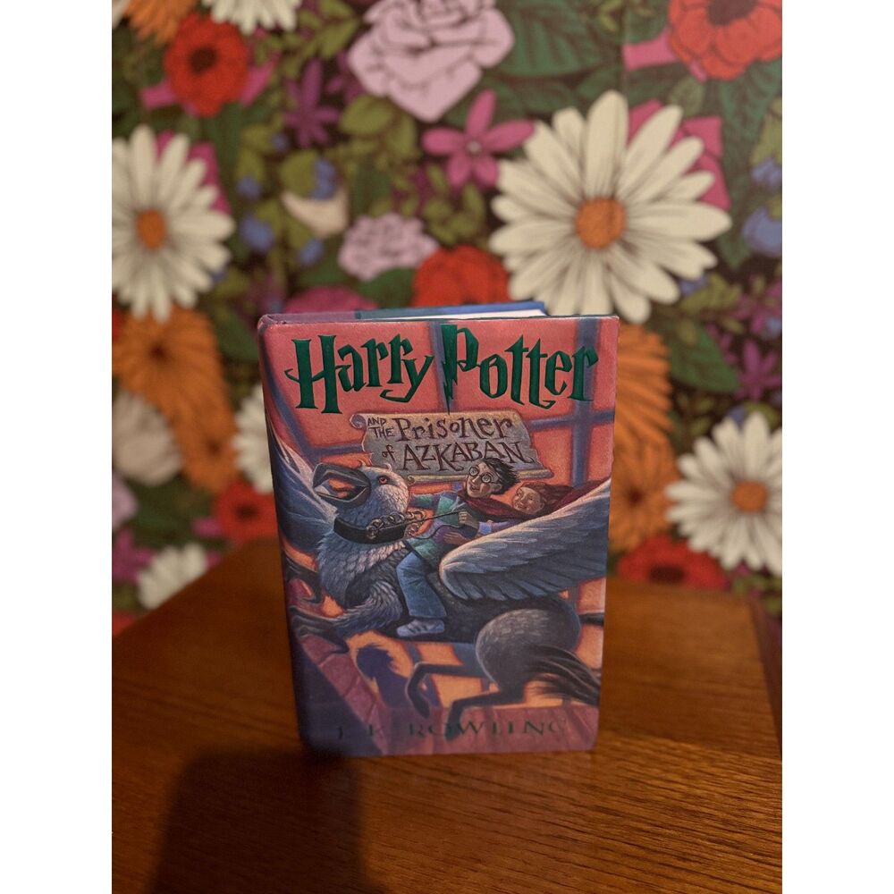 Harry Potter and the Prisoner of Azkaban by J.K. Rowling, Like New (Hardcover)